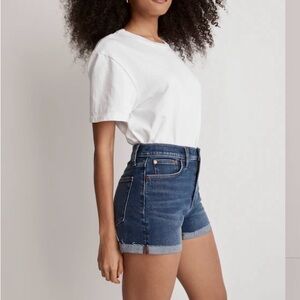 Madewell High-Rise Denim Shorts Size 27 Medium Wash Raw Hem